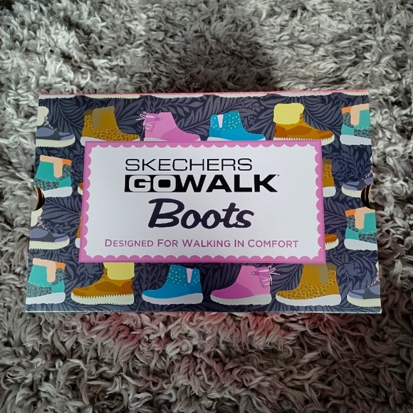 Skechers "Snow Kitty" On The Go Joy Ankle Booties - Picture 13 of 16